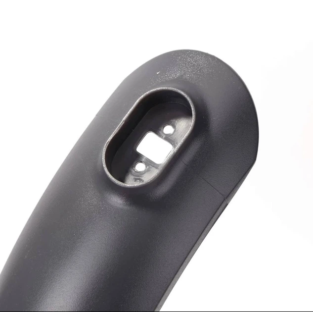 Крупний план зони кріплення пластикового крила для самоката Xiaomi M365